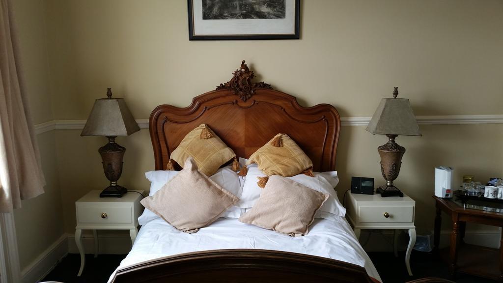 Crossways Guest House Челтенхам Номер фото
